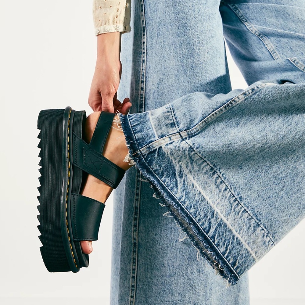 Dr. Martens Voss Quad Sandals